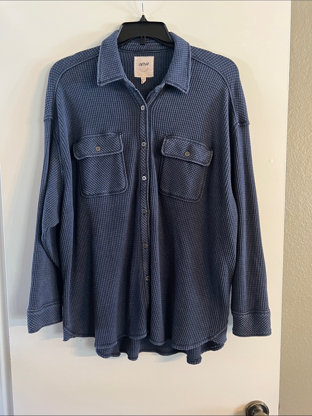 aerie Navy Waffle Knit Button-Front Shirt sz medium